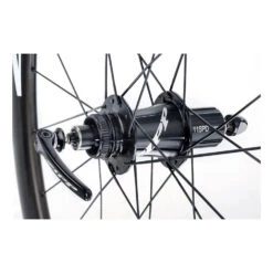 Zipp Roue Arrière 302 - Freinage Disque (Centerlock) - Pneu Noir 8 Zipp Roue Arrière 302 - Freinage Disque (Centerlock) - Pneu Noir -Pédale Libre 30312DY17 2
