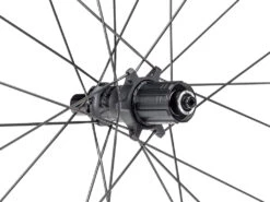 Bontrager Paire De Roues PRO 3 - Freinage Patin - Tubeless Ready - Corps Shimano 11s 12 Bontrager Paire De Roues PRO 3 - Freinage Patin - Tubeless Ready - Corps Shimano 11s -Pédale Libre bontrageraeoluspro3tlr 14834 b alt1 1