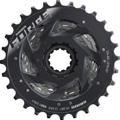 SRAM Cassette FORCE AXS XG-1270 10/33 Noir -Pédale Libre main 002418110000 a0 01.png 2 950c