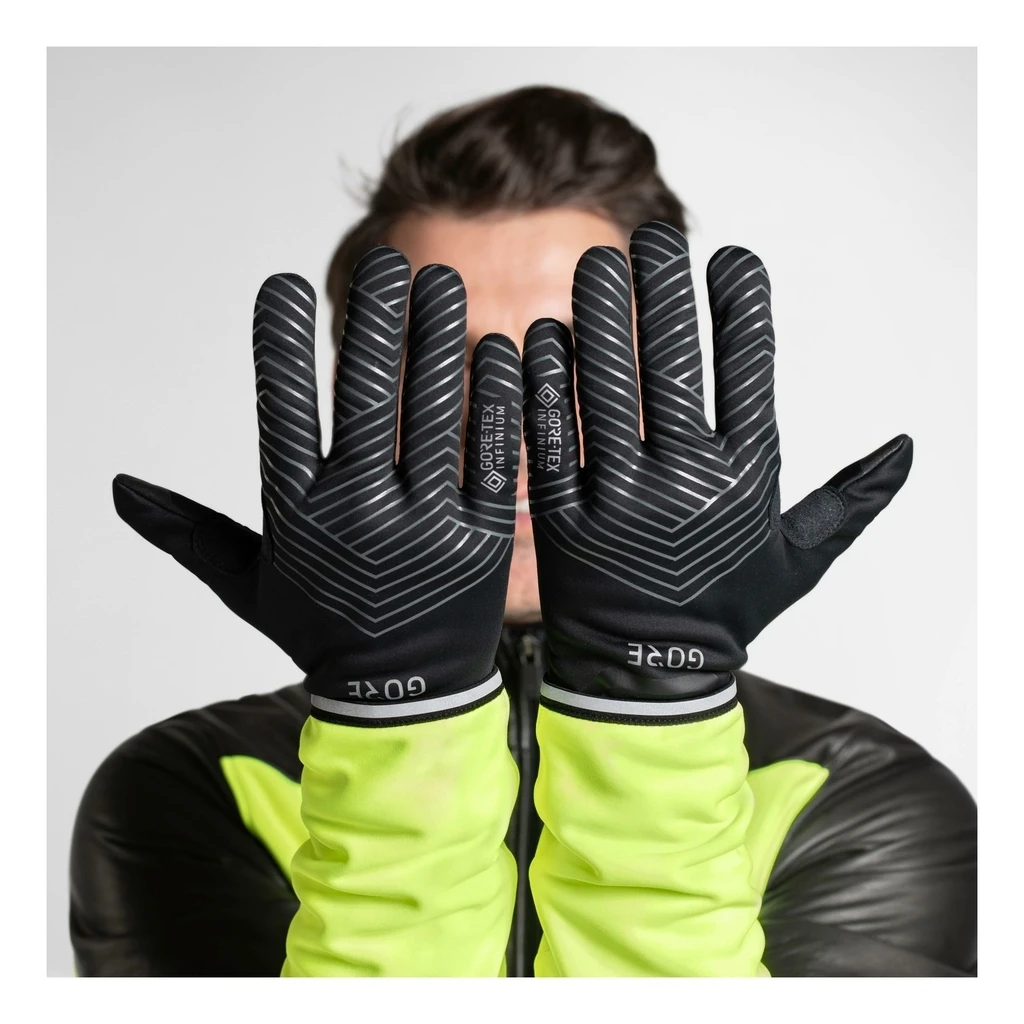 Gore Wear C3 Gore-Tex Infinium Stretch Black Noir 7 Gore Wear C3 Gore-Tex Infinium Stretch Black Noir – Image 5