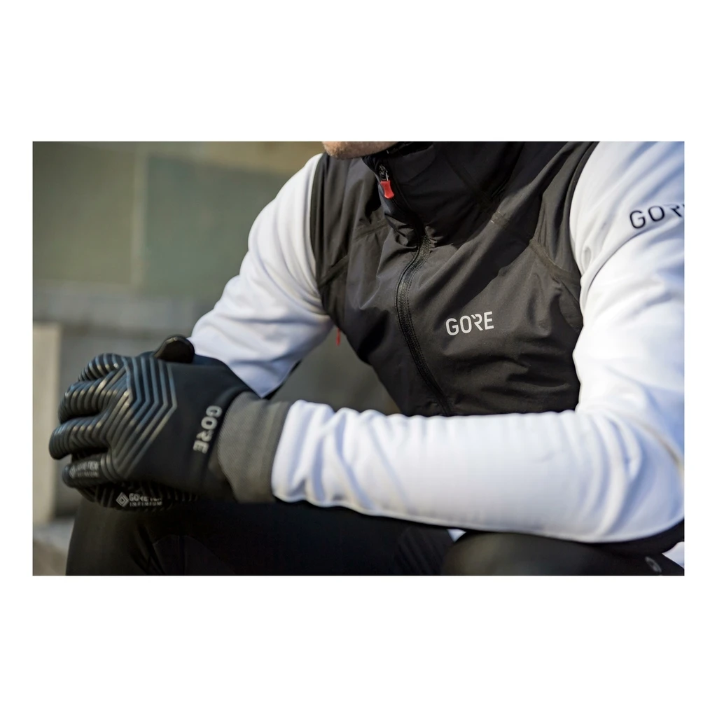 Gore Wear C3 Gore-Tex Infinium Stretch Black Noir 4 Gore Wear C3 Gore-Tex Infinium Stretch Black Noir – Image 2