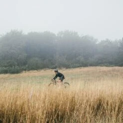 POC Ventral SPIN Uranium Black Matt Noir 12 POC Ventral SPIN Uranium Black Matt Noir -Pédale Libre main 303211 205650 8 9891