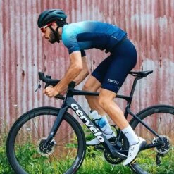 Giro REGIME Homme Blanc 11 Giro REGIME Homme Blanc -Pédale Libre main 308300 228903 8 1036