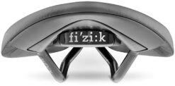 Fizik Selle Arione R3 Open Noir 9 Fizik Selle Arione R3 Open Noir -Pédale Libre main 310990 202689 6 9903