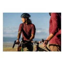 7mesh Ashlu Merino Jersey SS Men Port Homme Bordeaux -Pédale Libre main 346995 226341 3 d941