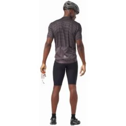 Odlo Maillot ZEROWEIGHT Black / Graphite Grey Homme -Pédale Libre main 411912 60056 Model Back FullBody 1 8190