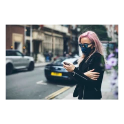 Airinum Masque Anti-pollution Urban Air Mask FFP2 Noir Homme Noir 11 Airinum Masque Anti-pollution Urban Air Mask FFP2 Noir Homme Noir -Pédale Libre main AIRINU MASK NOIRe a1a2