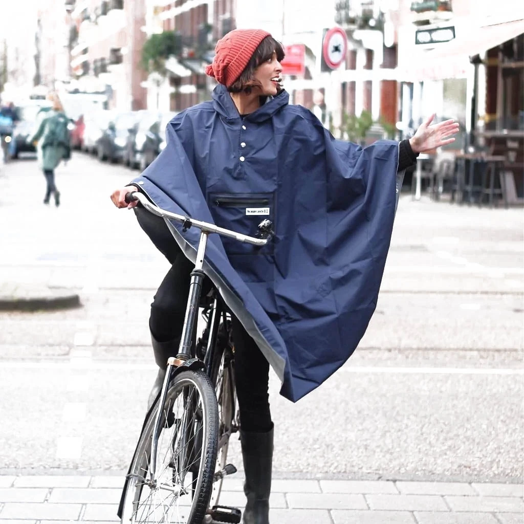 The Peoples Poncho Poncho 3.0 Hardy Navy 8 The Peoples Poncho Poncho 3.0 Hardy Navy – Image 6