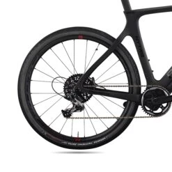 Pinarello Nytro Gravel RIVAL ETAP Homme Noir 14 Pinarello Nytro Gravel RIVAL ETAP Homme Noir -Pédale Libre main Pinarello gravel nytroy22 2 5552