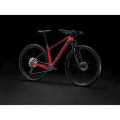Trek Procaliber 9.5 Homme -Pédale Libre main Procaliber95 22 33258 B Portrait a425