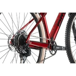 BMC Twostroke 01 FOUR Homme 23 BMC Twostroke 01 FOUR Homme -Pédale Libre main TWOSTROKE 01 FOUR red blk blk detail 04 3d21