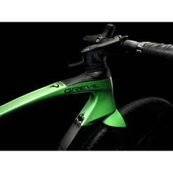 Pinarello GREVIL F5 GRX 610 Fulcrum Rapid 500 -Pédale Libre main Website hero P23 GREVIL B302 FULCRUM PART5 3c4b