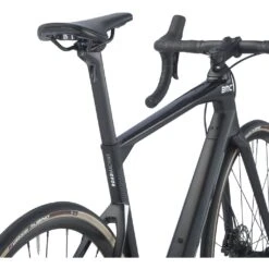 BMC Roadmachine FIVE Homme 10 BMC Roadmachine FIVE Homme -Pédale Libre main innovation bmc roadmachine five 02 d shape seatpost 6 2f21