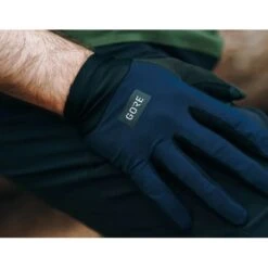 Gore Wear Trail KPR Gants Orbit Blue -Pédale Libre main pdp 5050 100917 1 desktop 5323